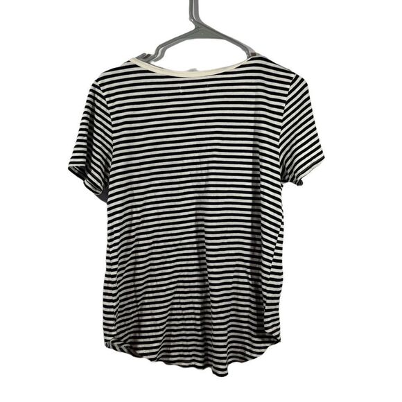 Abercrombie and Fitch Short Sleeve Striped T Shirt - Picture 2 of 10